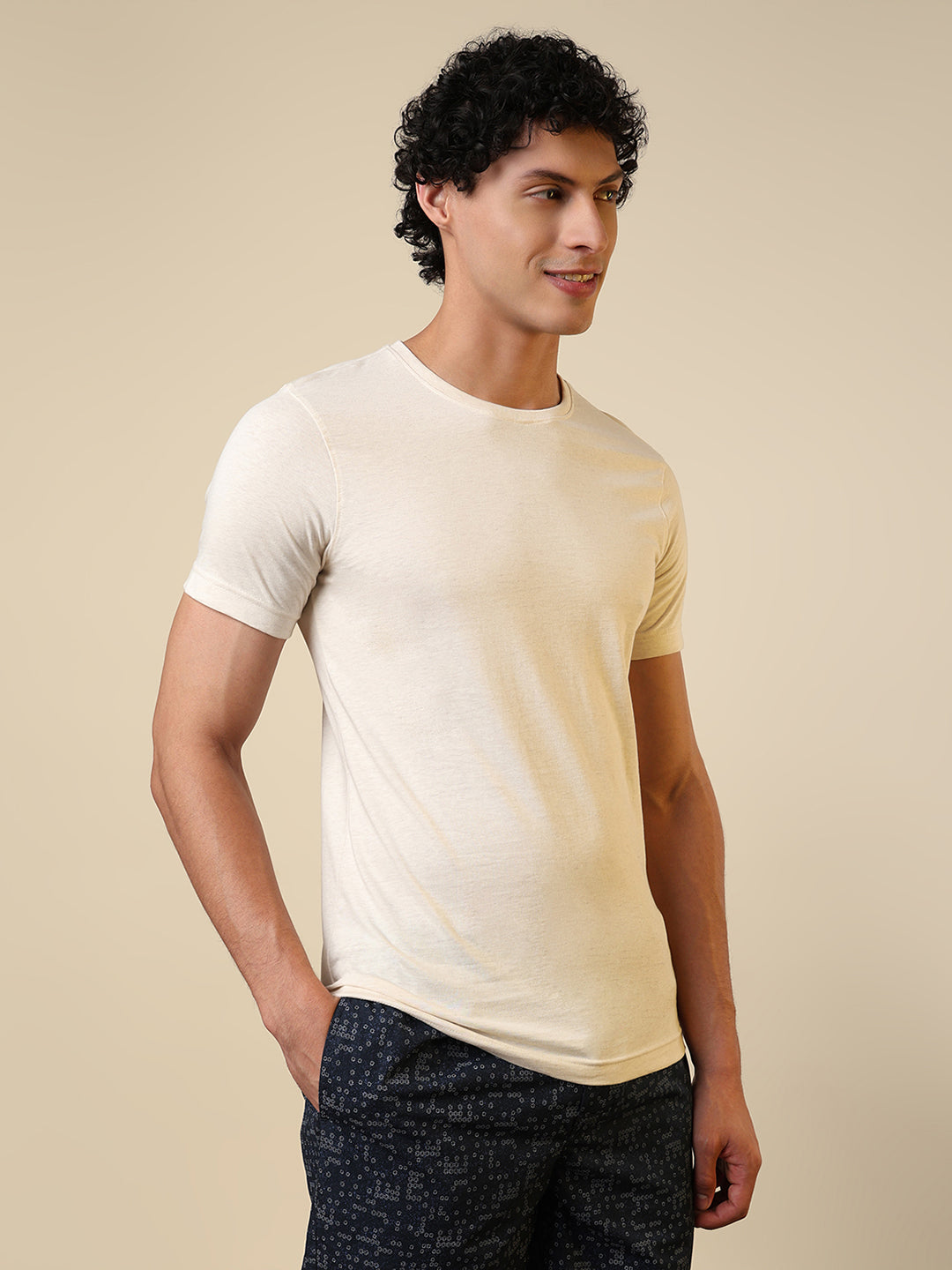 Sleepz Men White Solid Regular Fit Cotton T-Shirt