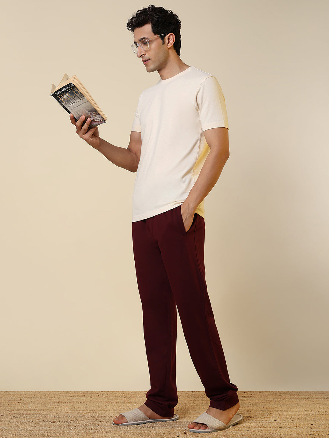 Sleepz Men Brown Solid Regular Fit Cotton T-Shirt
