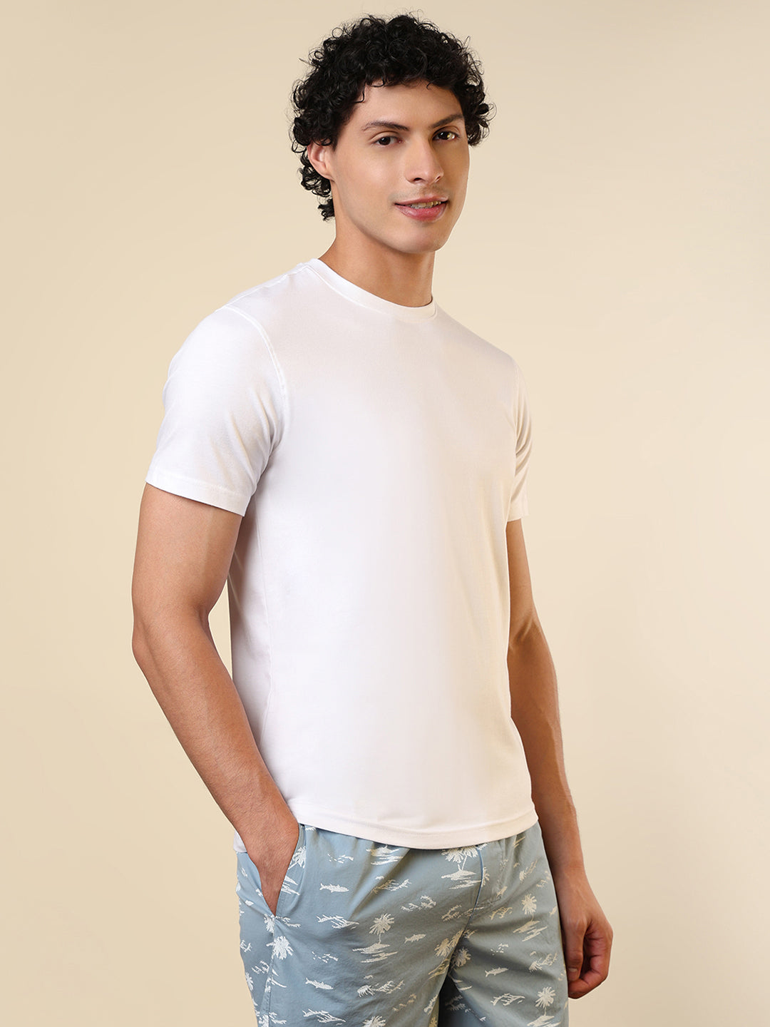 Sleepz Men White Solid Regular Fit Cotton Blend T-Shirt