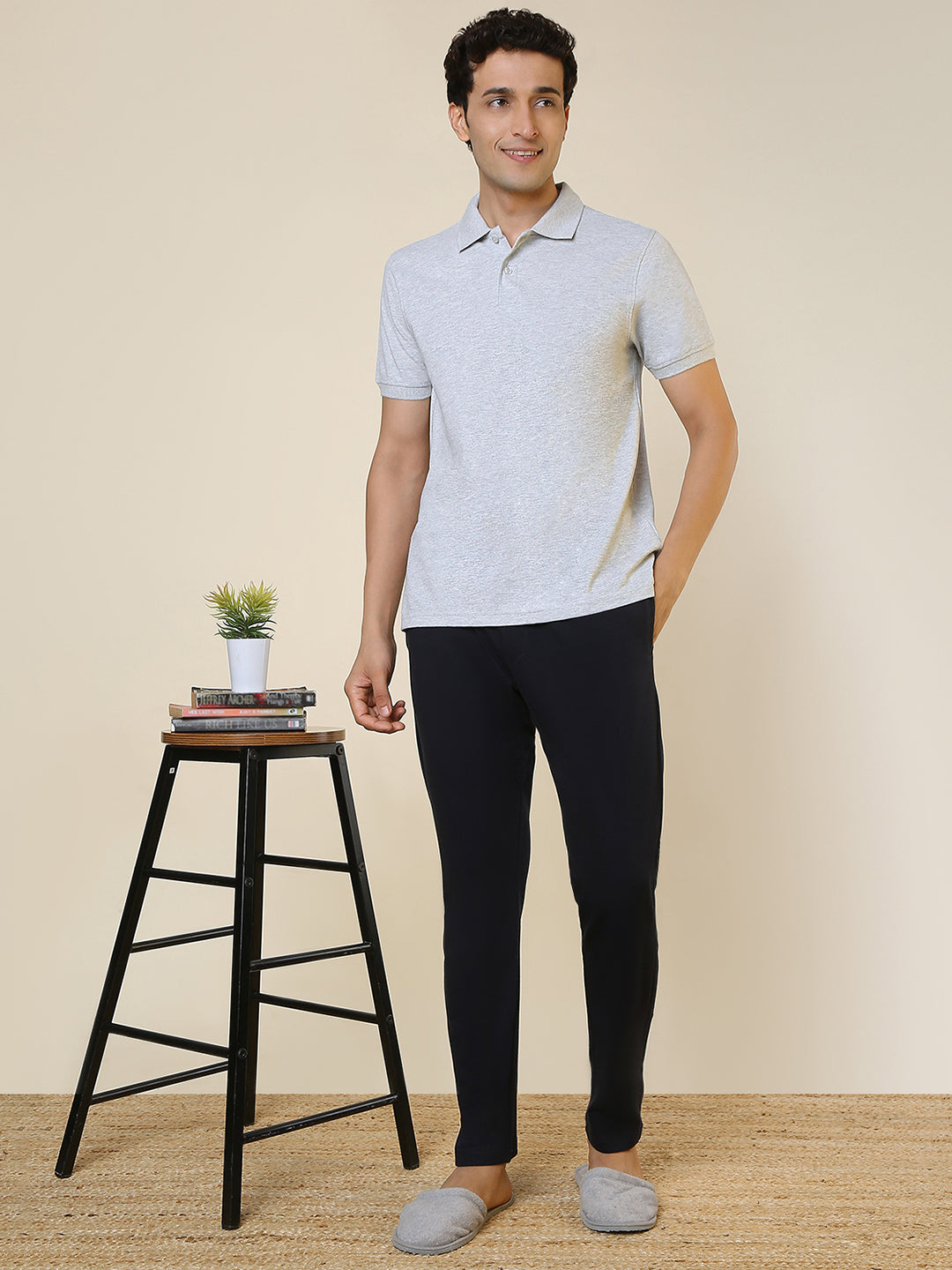 Sleepz Men Grey Solid Regular Fit Cotton T-Shirt