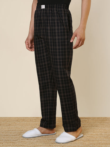 Sleepz Men Black Checks Regular Fit Cotton Pyjama