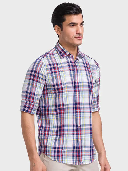 Men Blue Tailored Fit Checks Cotton Blend Full Sleeve Shirts