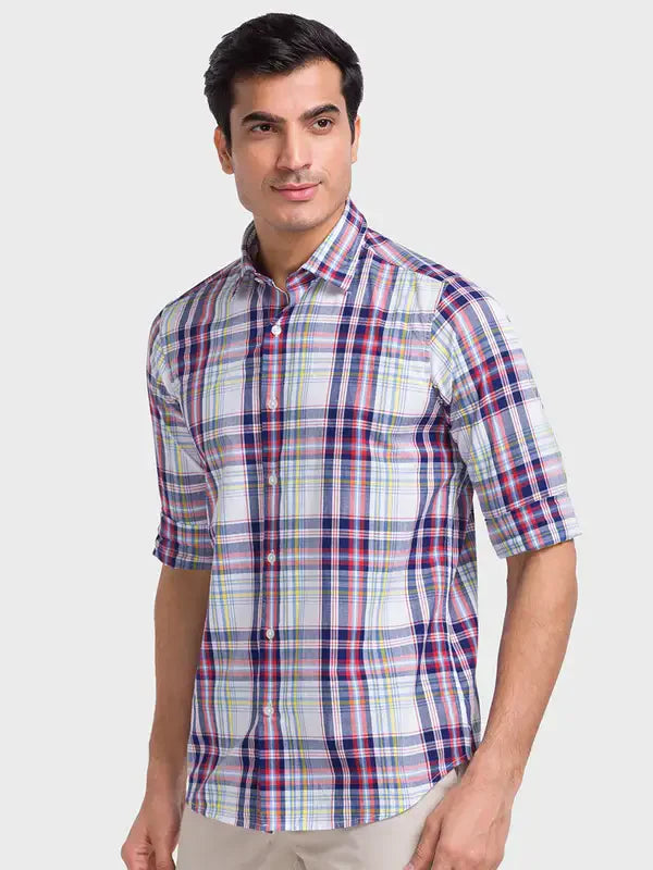 Men Blue Tailored Fit Checks Cotton Blend Full Sleeve Shirts