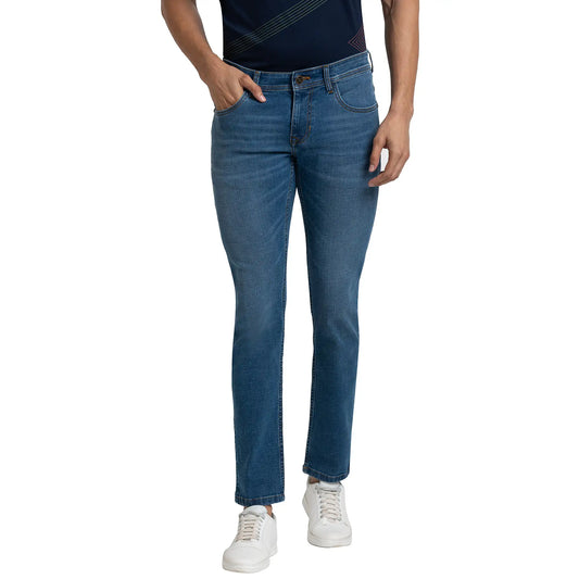 Men Blue Tapered Fit Yarn Dyed Cotton Blend Jeans