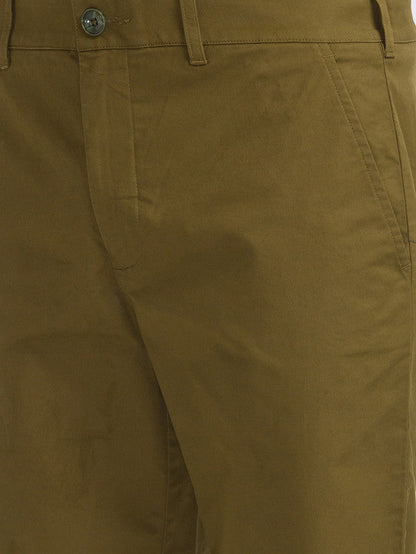 Colorplus Men Green Solid Contemporary Fit Shorts