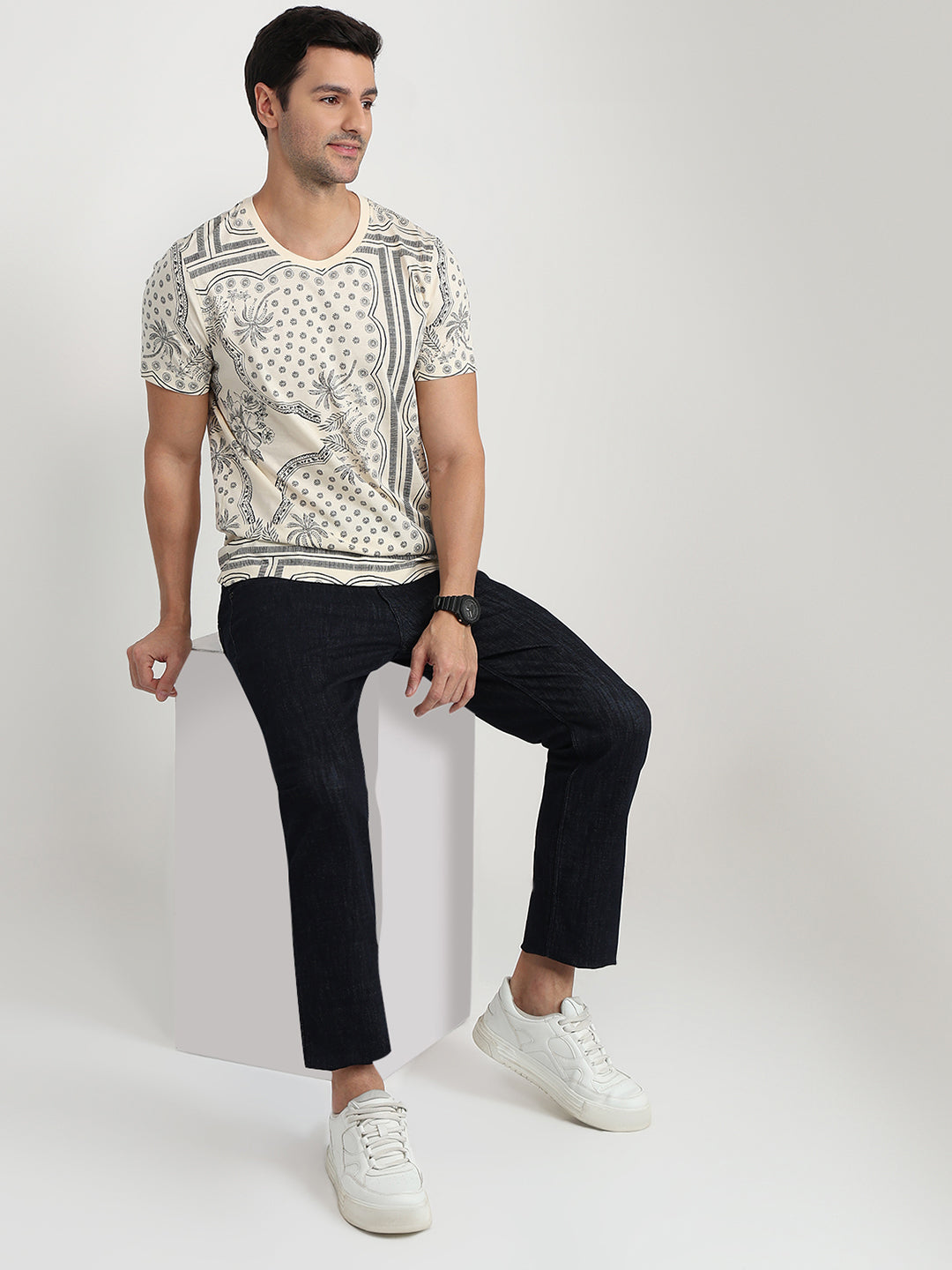 Colorplus Men White Printed Regular Fit Cotton Half Sleeve T-Shirt