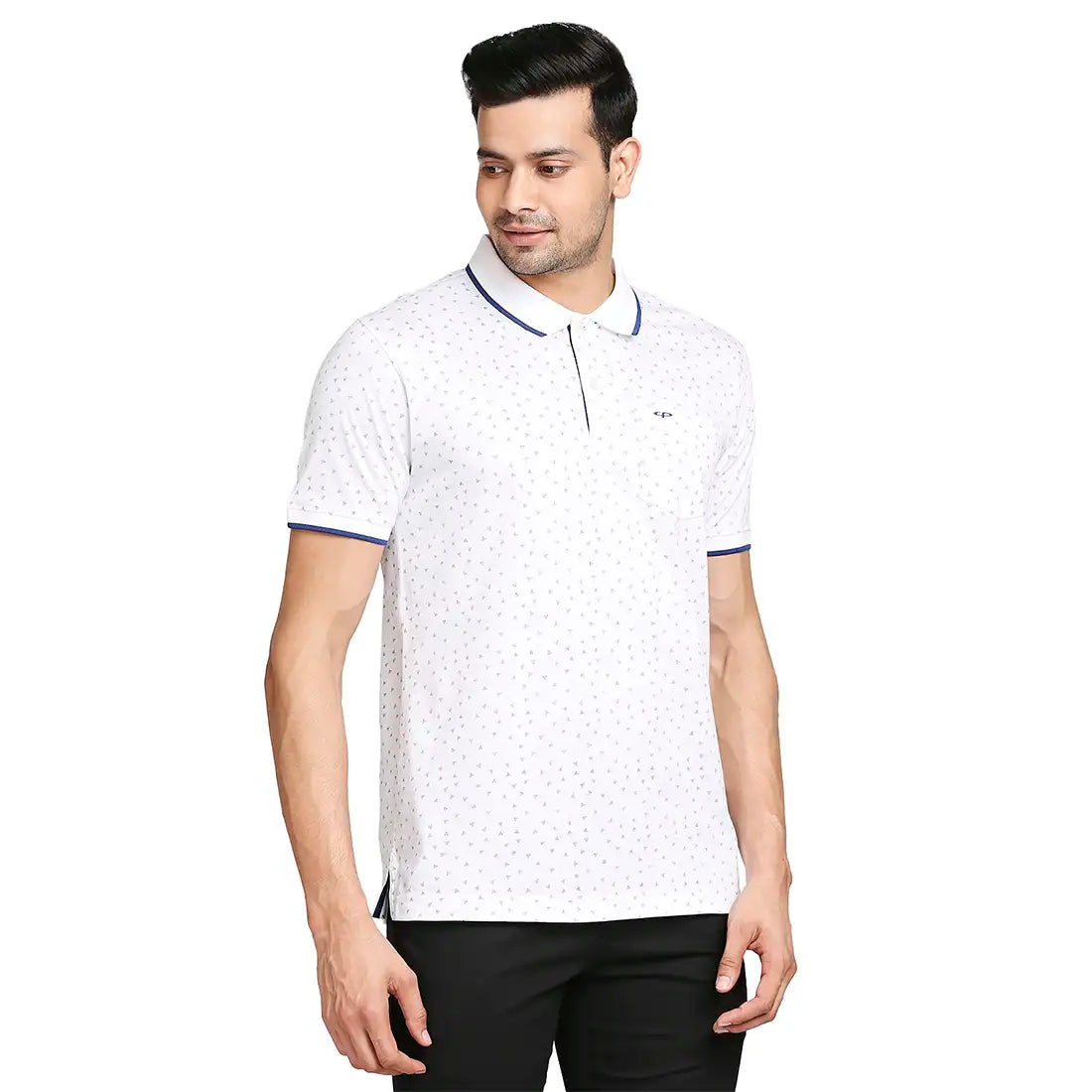 Men White Tailored Fit Print Cotton Half Sleeve T-Shirt