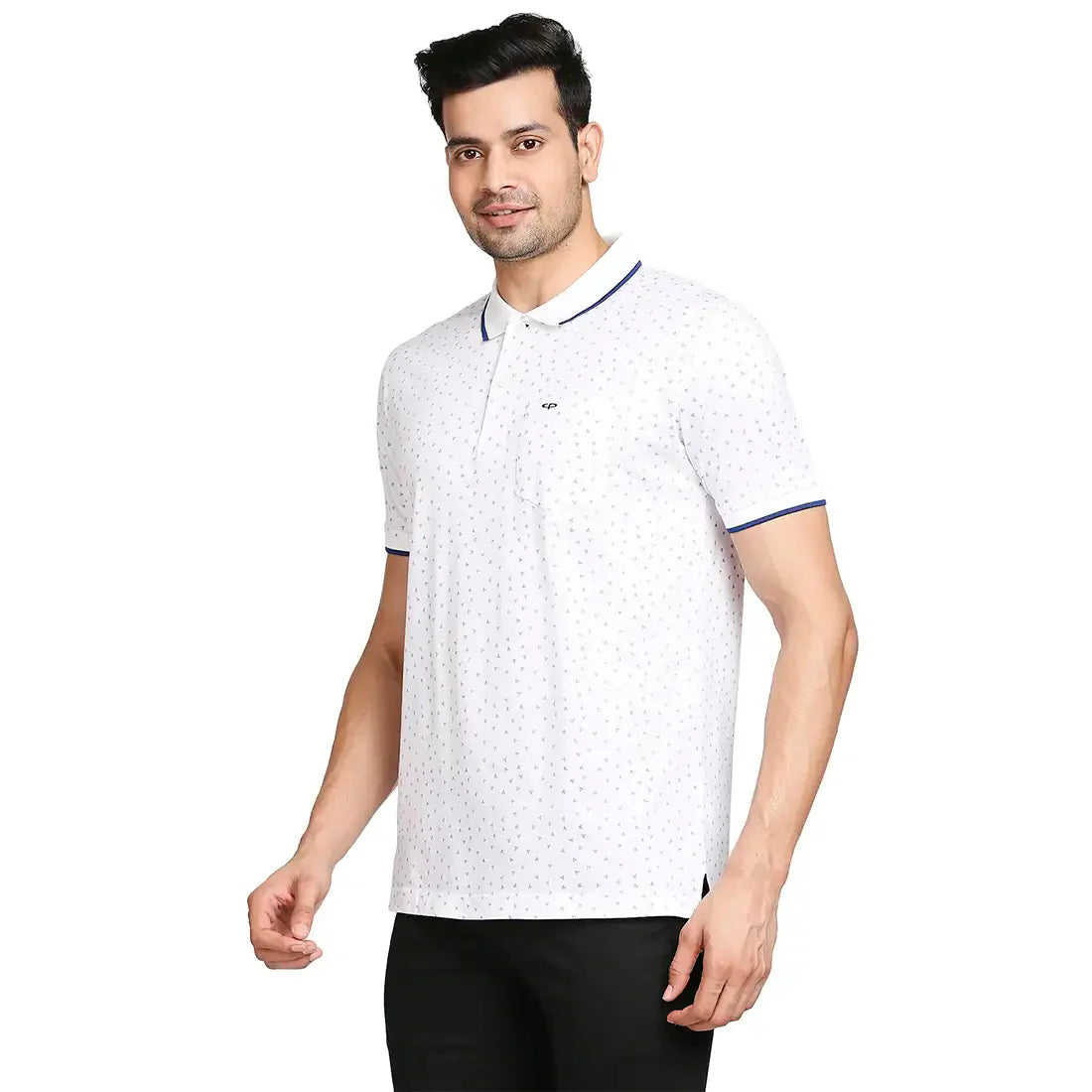 Men White Tailored Fit Print Cotton Half Sleeve T-Shirt