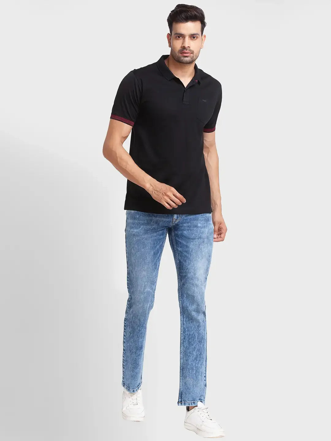 Men Black Tailored Fit Solid Cotton Half Sleeve T-Shirt