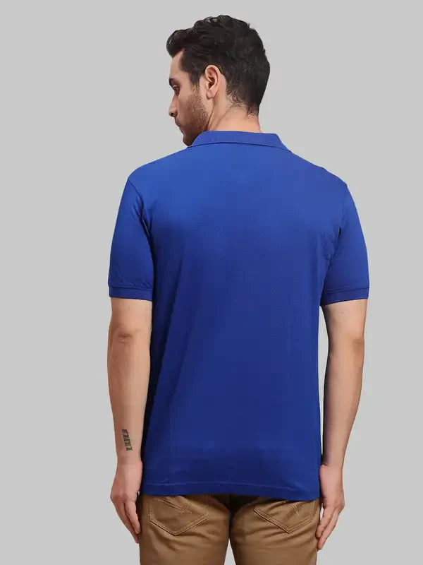 Men Navy Tailored Fit Solid Cotton Half Sleeve T-Shirt