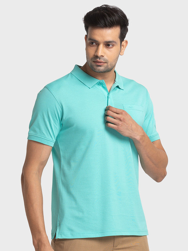 Colorplus Green Solid Tailored Fit Cotton T-Shirt