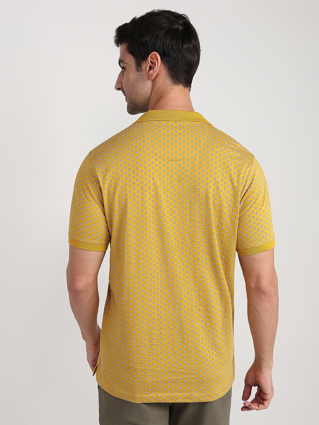 Colorplus Men Yellow Printed Regular Fit Cotton Half Sleeve T-Shirt