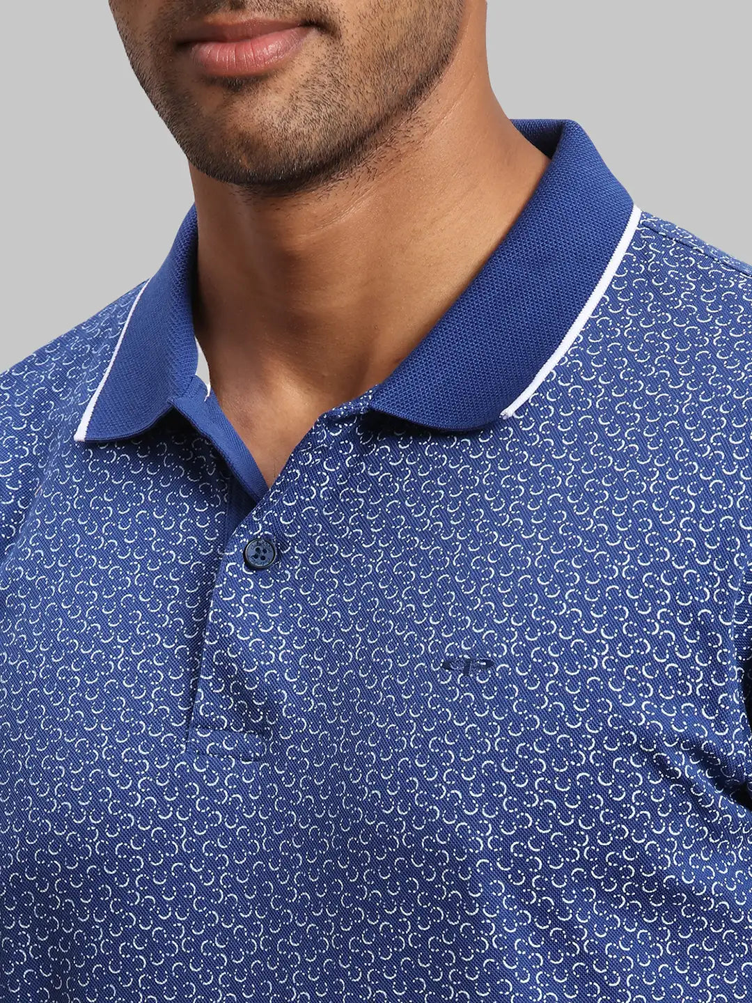Men Navy Tailored Fit Print Cotton Half Sleeve T-Shirt
