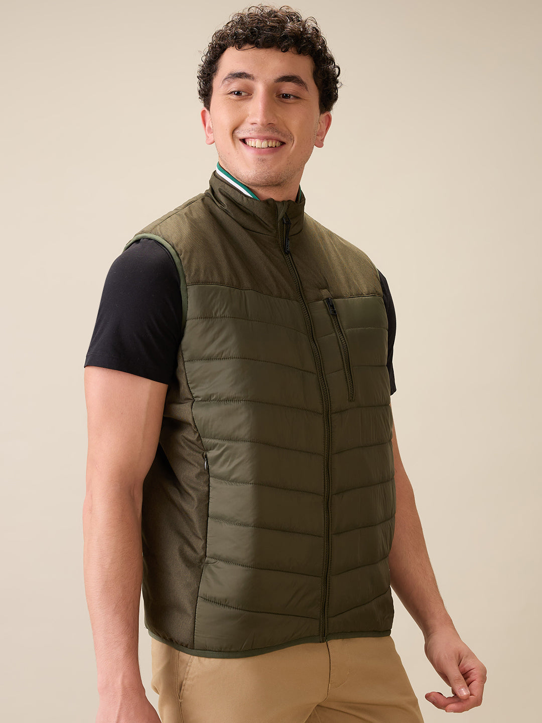 Colorplus Men Green Solid Regular Fit Polyester Sleeveless Jacket