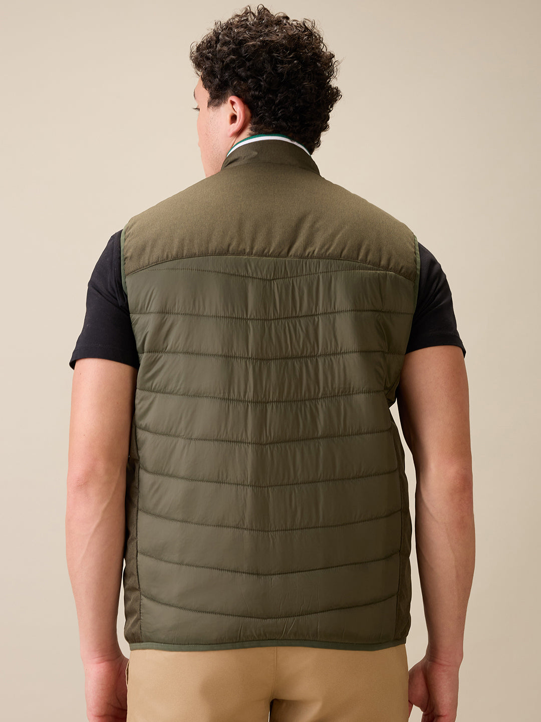 Colorplus Men Green Solid Regular Fit Polyester Sleeveless Jacket