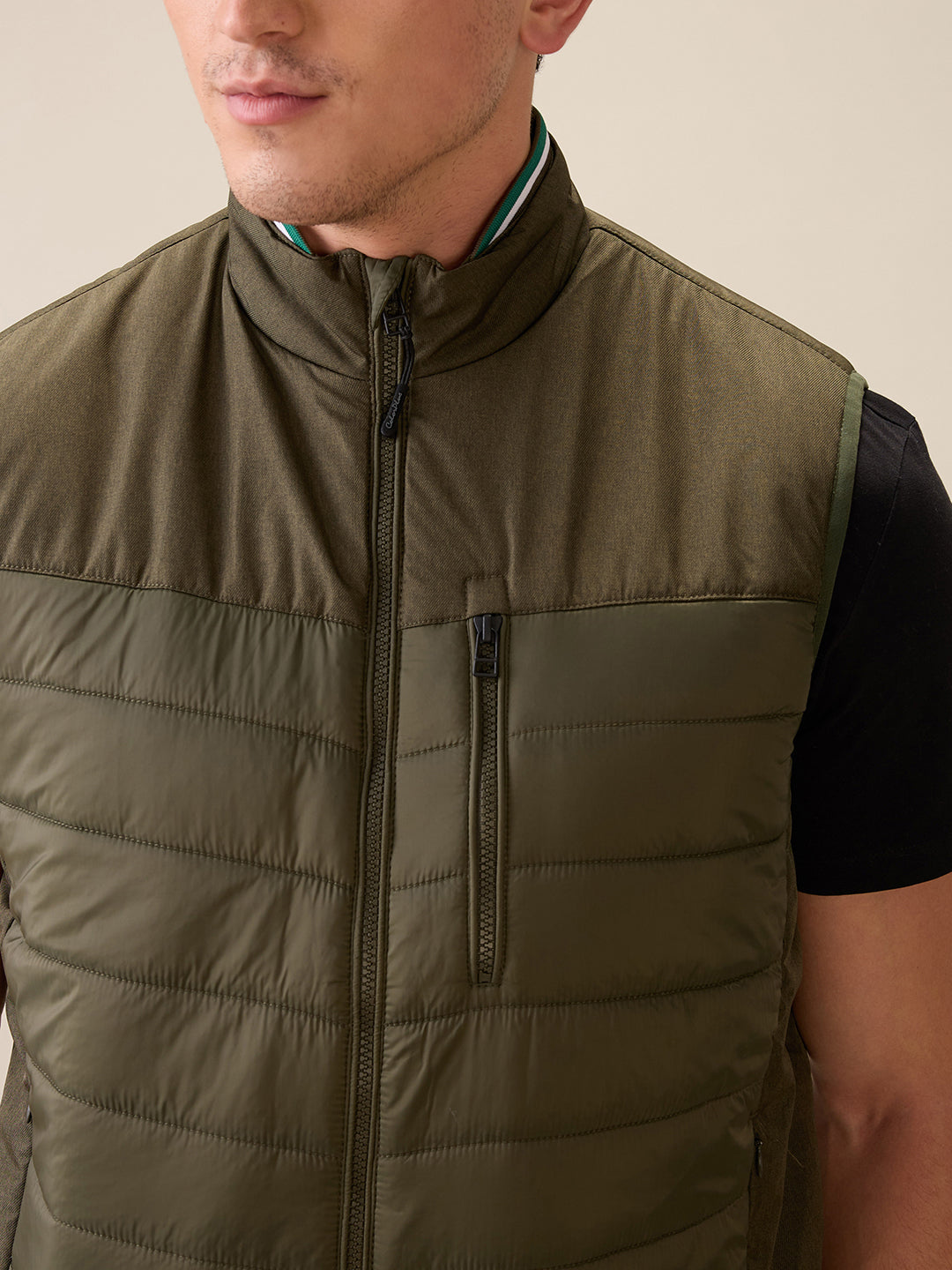 Colorplus Men Green Solid Regular Fit Polyester Sleeveless Jacket