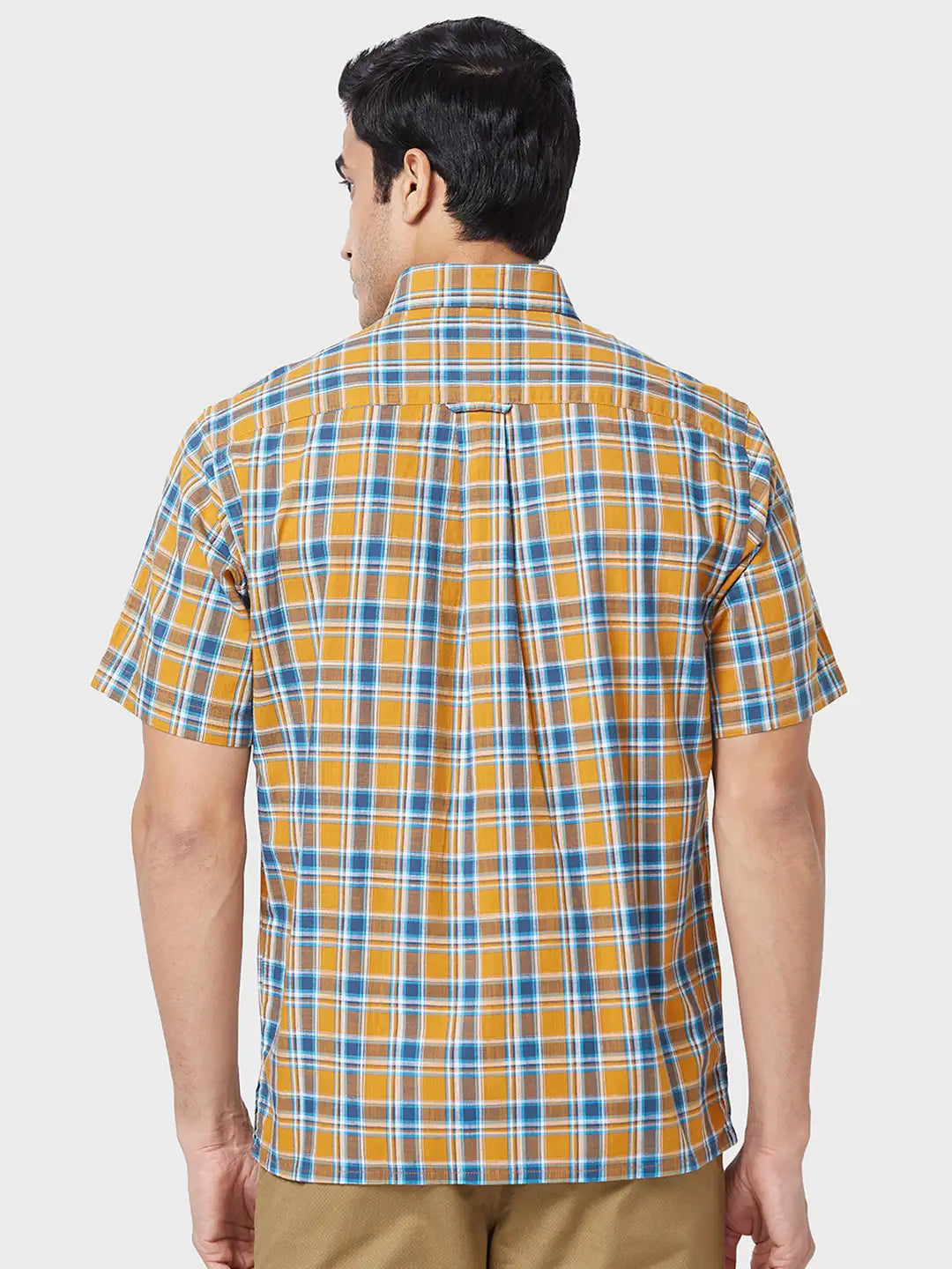 Men Yellow Classic Fit Checks Cotton Half Sleeve Shirts