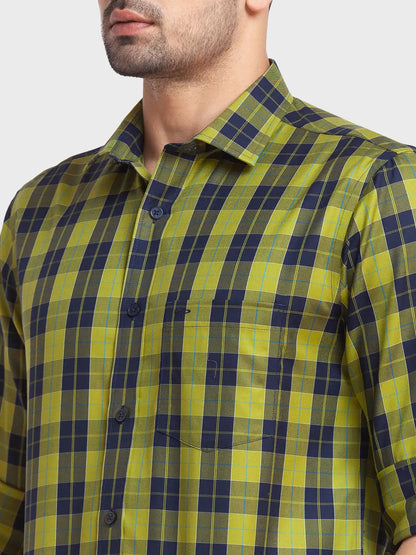 Men Green Tailored Fit Checks Cotton Full Sleeve Shirts