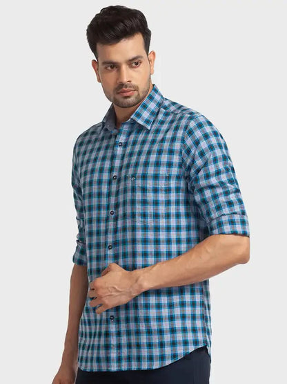 Men Blue Tailored Fit Checks Cotton Full Sleeve Shirts