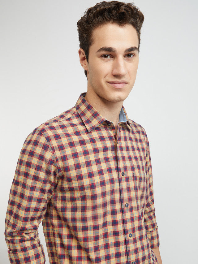 Men Yellow Tailored Fit Checks Cotton Full Sleeve Shirts