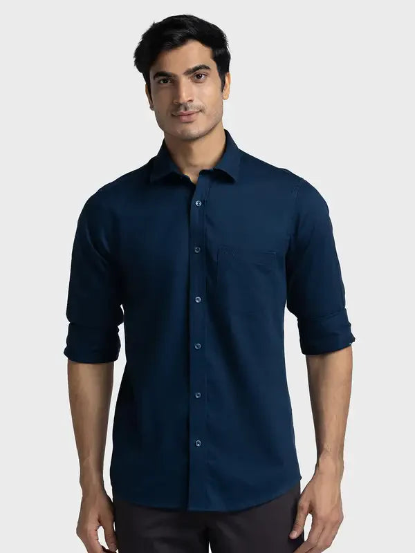 Colorplus Men Navy Tailored Fit Solid Piece Dyed Cotton Casual Shirt