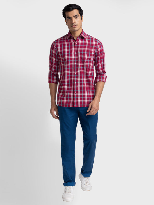 Colorplus Men Red Checkered Tailored Fit Full Sleeve Spread Collar Shirt
