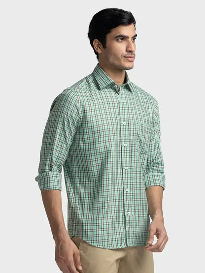 Men Green Tailored Fit Checks Cotton Blend Full Sleeve Shirts