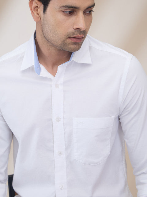 Colorplus Men White Plain Regular Fit Cotton Casual Shirts