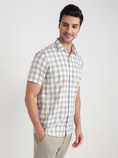 Colorplus Men White Checks Regular Fit Cotton Half Sleeve Casual Shirt