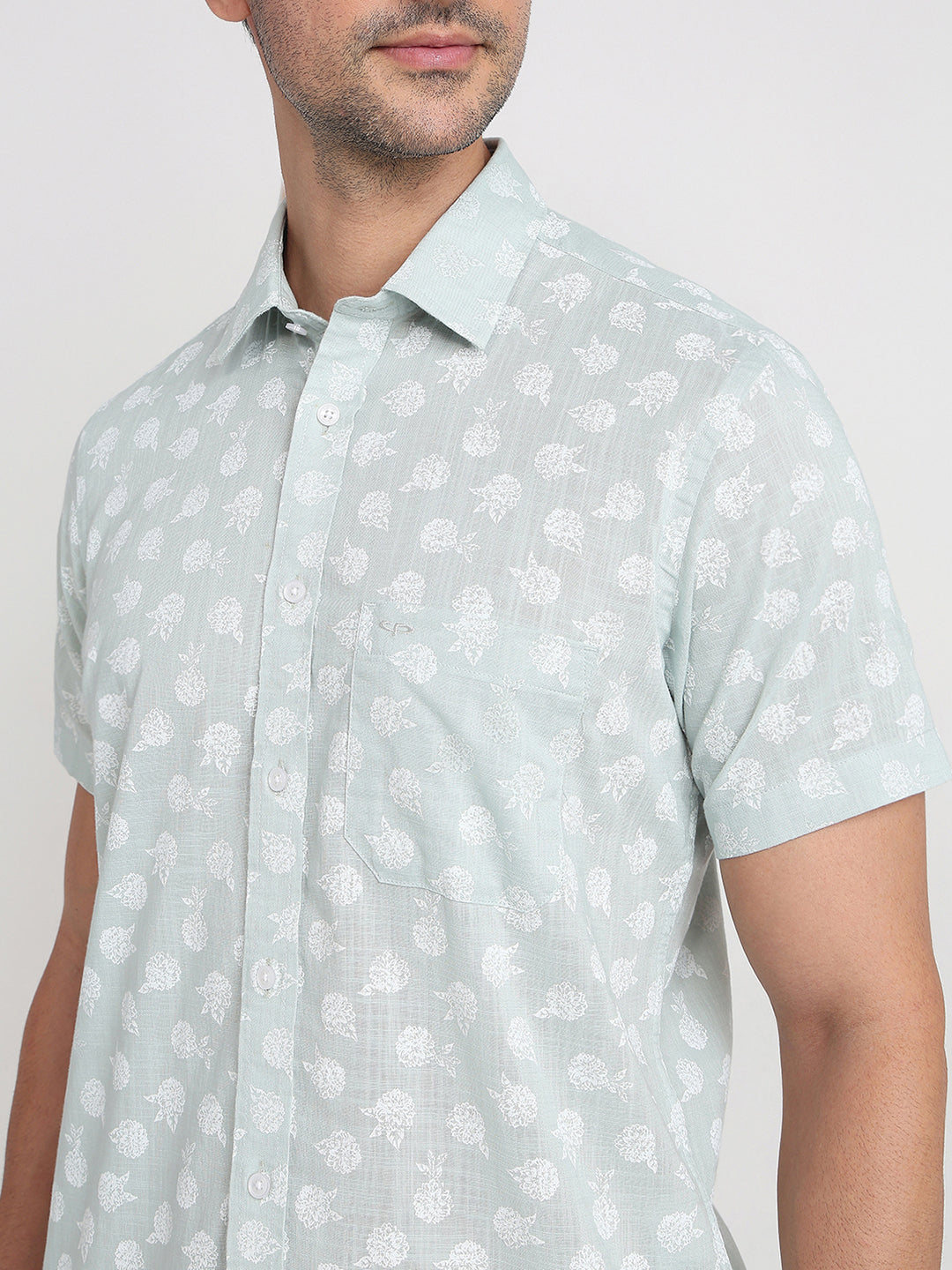 Colorplus Men Green Printed Regular Fit Cotton Half Sleeve Casual Shirt