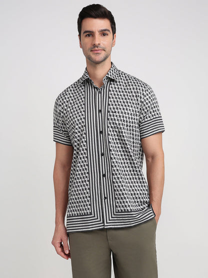 Colorplus Men Black Printed Regular Fit Cotton Half Sleeve Casual Shirt