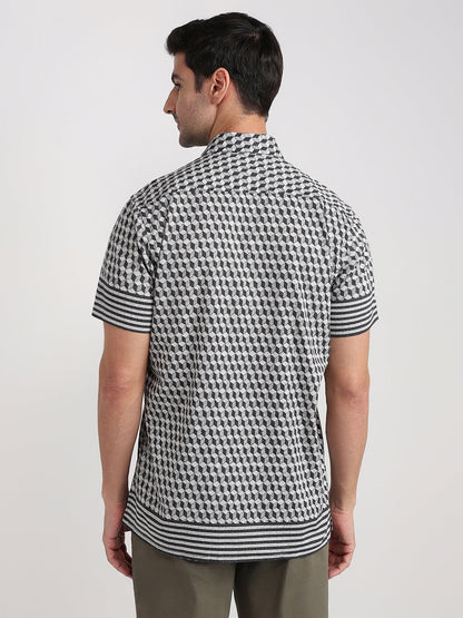 Colorplus Men Black Printed Regular Fit Cotton Half Sleeve Casual Shirt