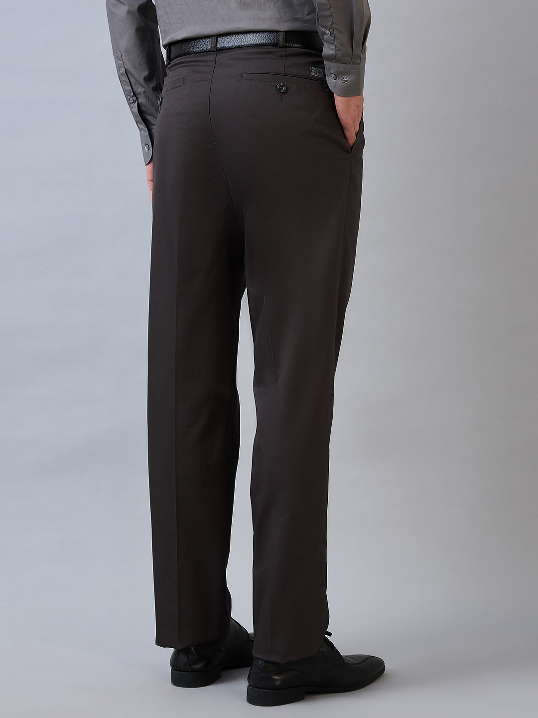 ColorPlus Men Grey Solid Comfort Fit Cotton Trouser