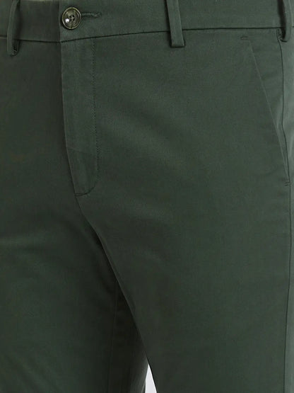 Men Green Slim Fit Solid Piece Dyed Cotton Blend Trouser