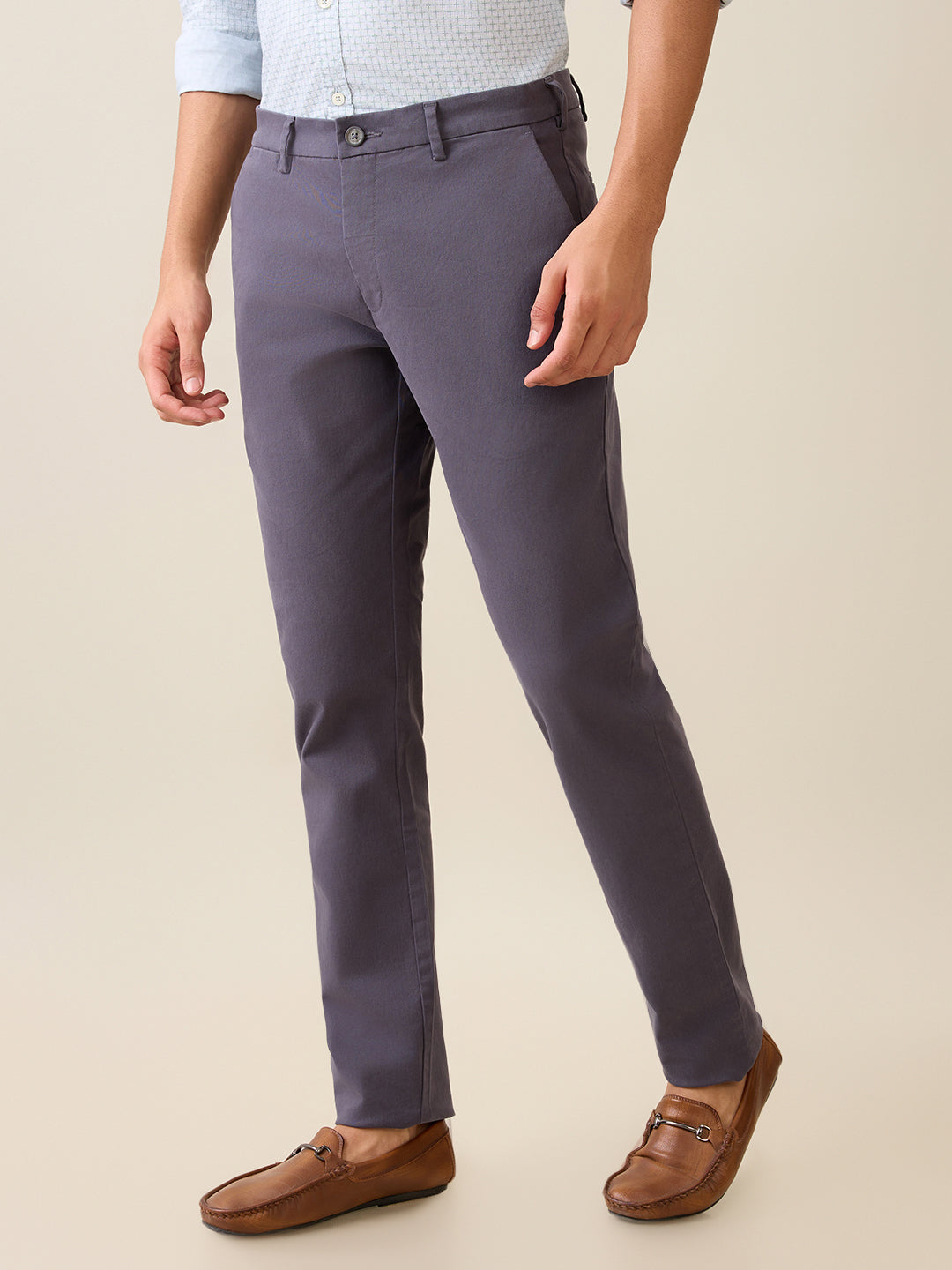 Colorplus Men Grey Solid Piece Dyed Super Slim Fit Flat Front Cotton Blend Trouser