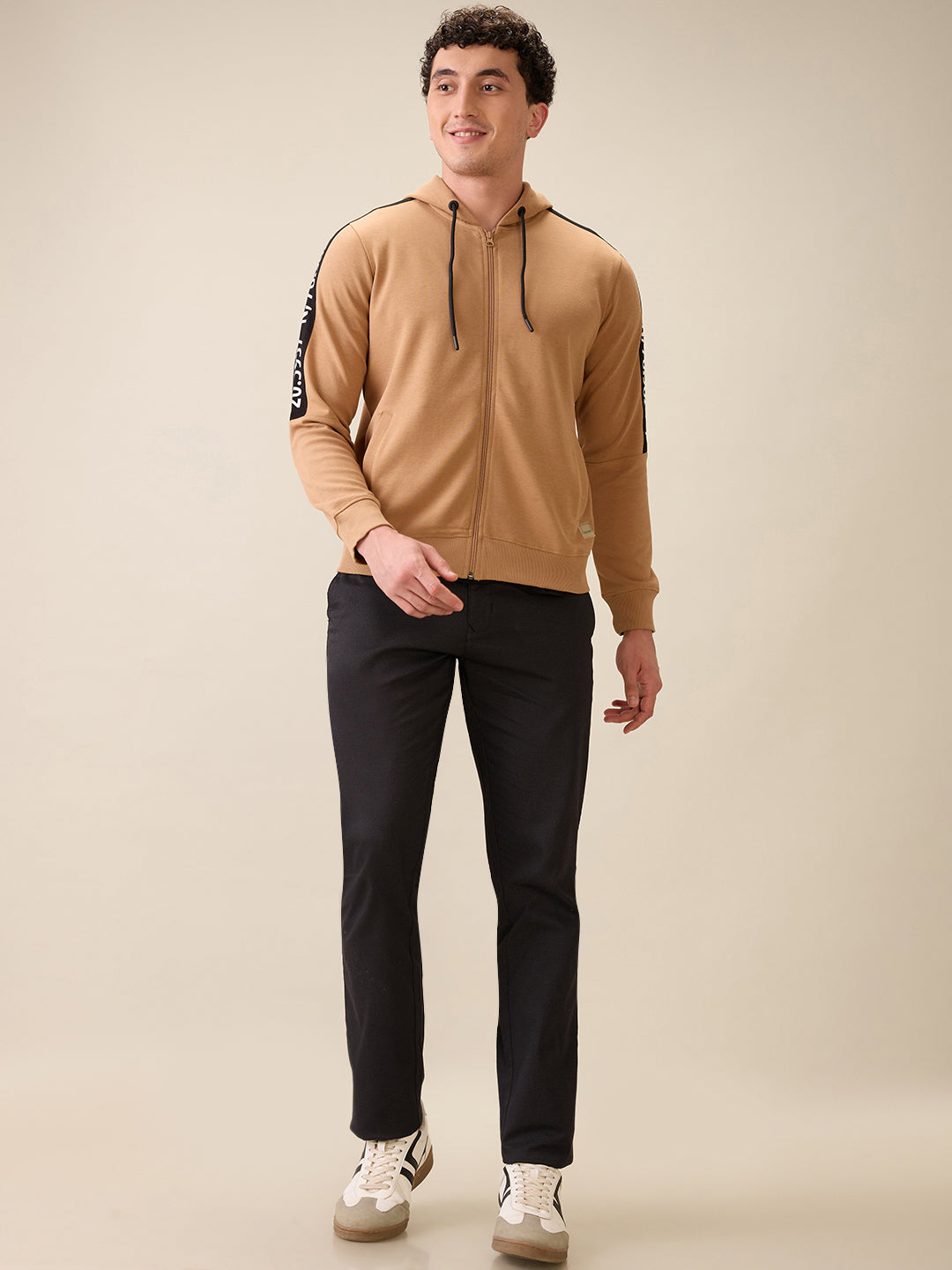 Colorplus Men Brown Solid Regular Fit Polyester Blend Full Sleeve Sweatshirt