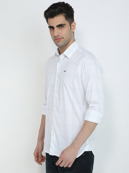 Colorplus Men White Checks Regular Fit Cotton Blend Full Sleeve Casual Shirt