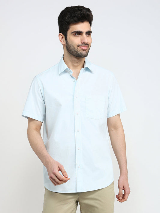 Colorplus Men Blue Solid Regular Fit Cotton Blend Half Sleeve Casual Shirt
