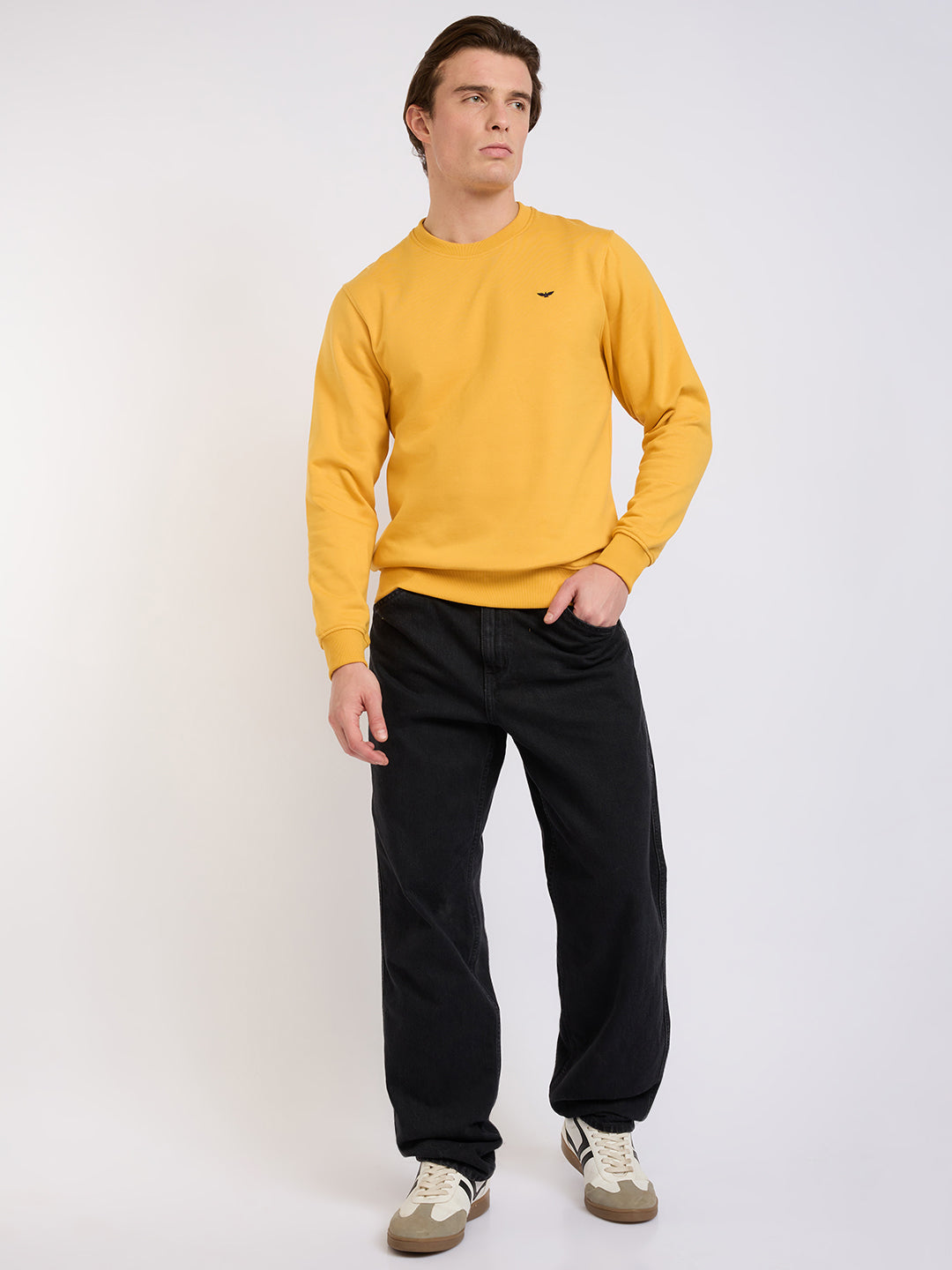 Park Avenue Men Yellow Solid Slim Fit Cotton Blend Round Neck Collar Sweatshirt