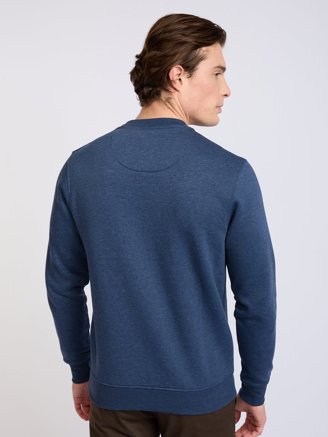 Park Avenue Men Blue Solid Slim Fit Cotton Blend Round Neck Collar Sweatshirt