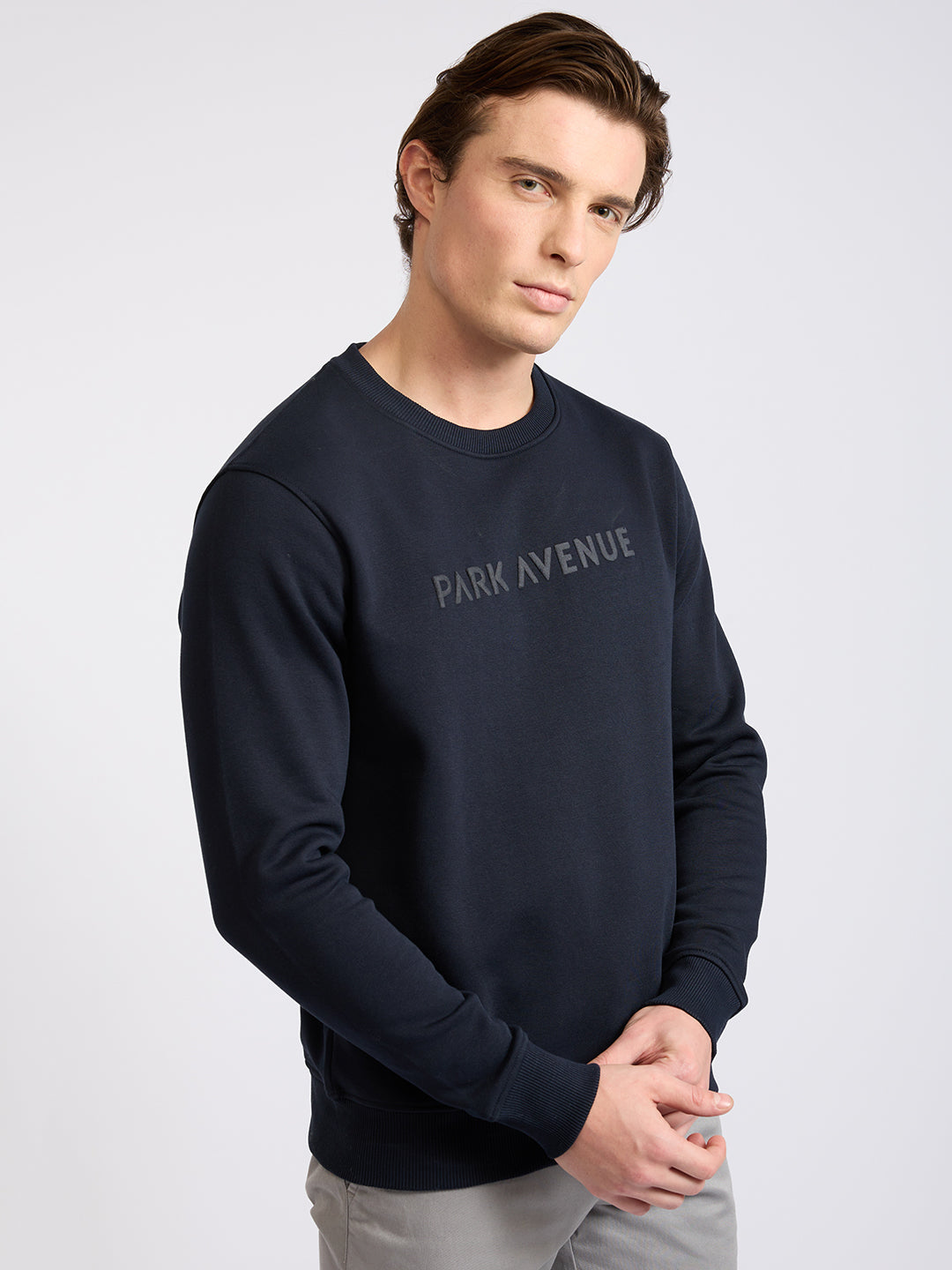 Park Avenue Men Blue Solid Slim Fit Cotton Blend Round Neck Collar Sweatshirt