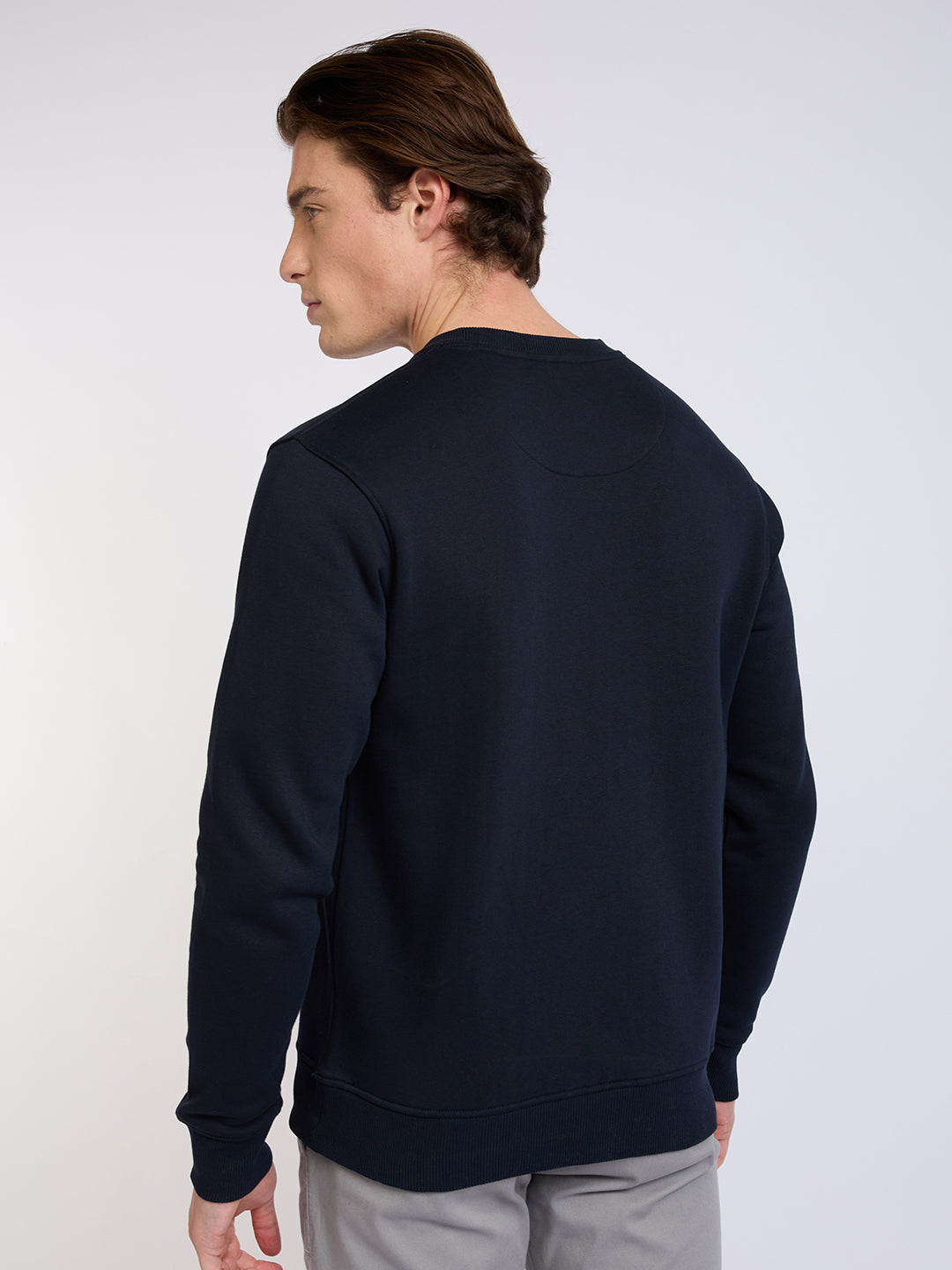 Park Avenue Men Blue Solid Slim Fit Cotton Blend Round Neck Collar Sweatshirt