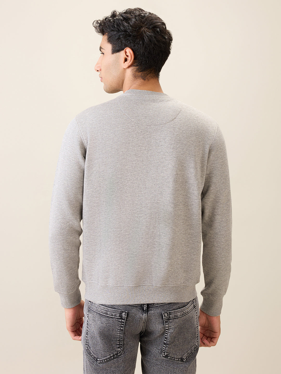 Park Avenue Men Grey Solid Slim Fit Cotton Blend Round Neck Collar Sweatshirt