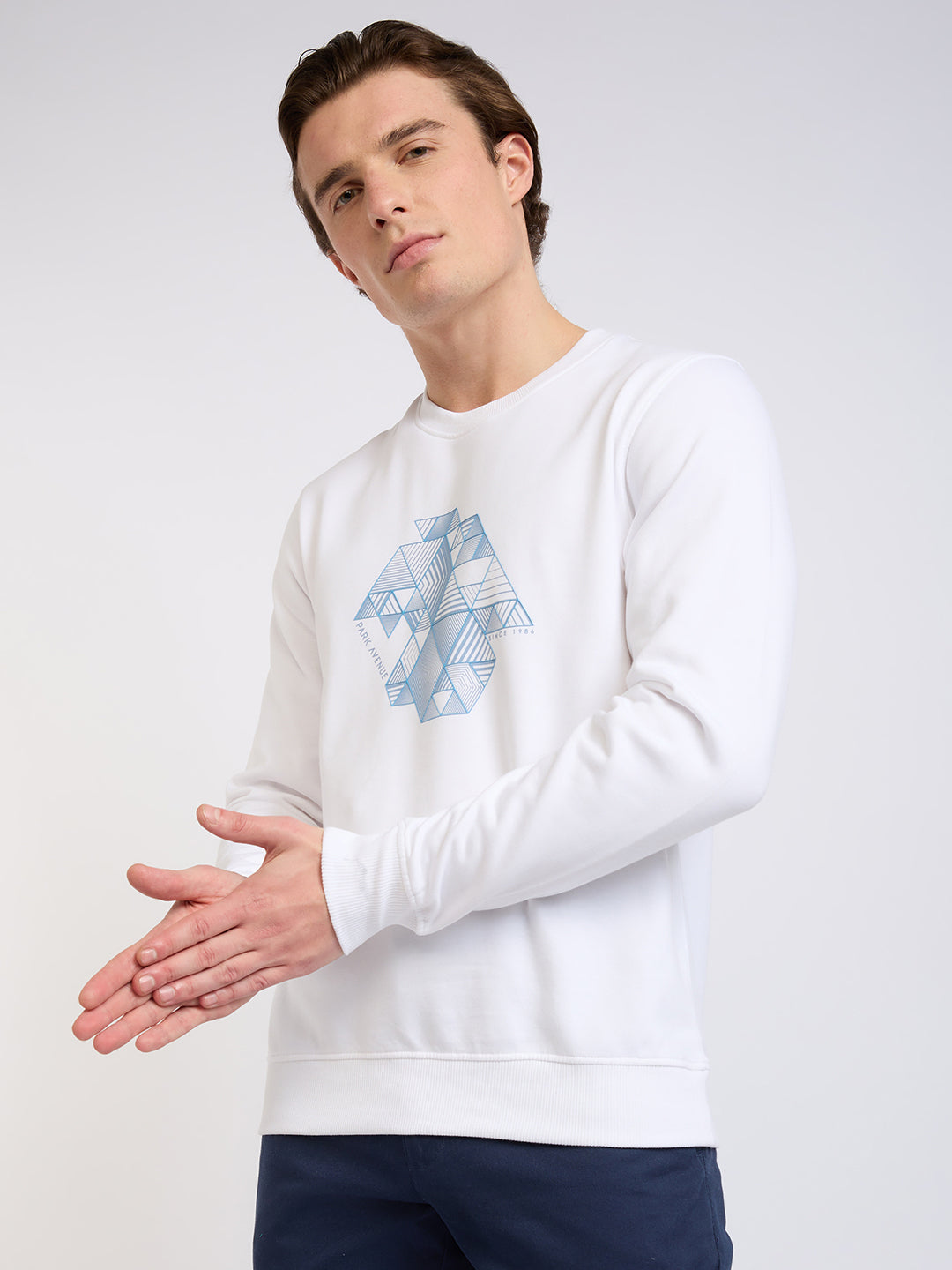Park Avenue Men White Printed Slim Fit Cotton Blend Round Neck Collar Sweatshirt
