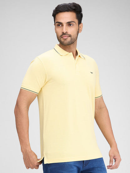 Park Avenue Yellow Solid Slim Fit Half Sleeve Cotton Blend T-Shirt