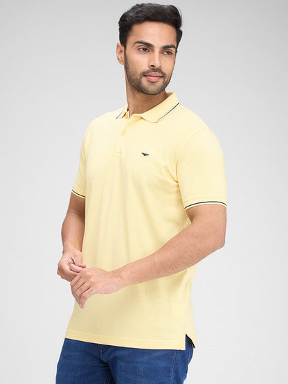 Park Avenue Yellow Solid Slim Fit Half Sleeve Cotton Blend T-Shirt