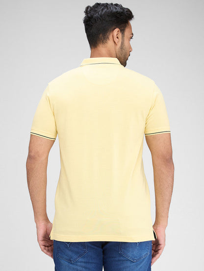 Park Avenue Yellow Solid Slim Fit Half Sleeve Cotton Blend T-Shirt