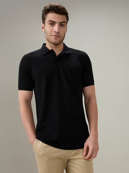 Park Avenue Men Black Solid Slim Fit Cotton Blend Half Sleeve T-Shirt