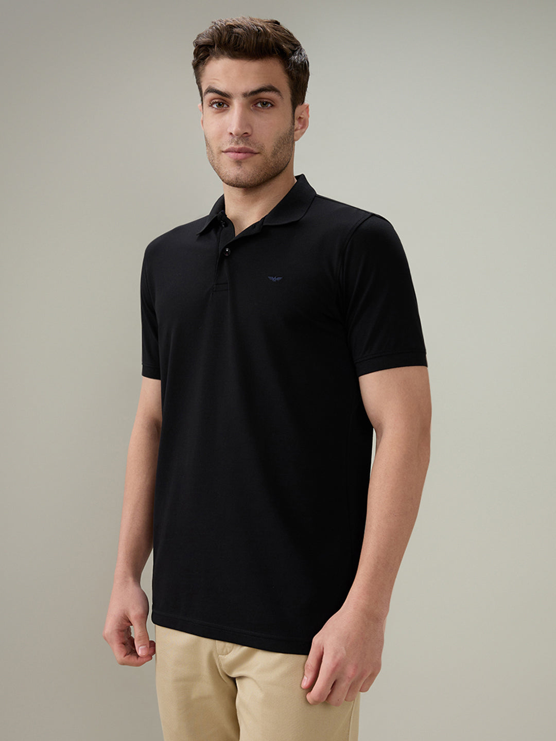 Park Avenue Men Black Solid Slim Fit Cotton Blend Half Sleeve T-Shirt