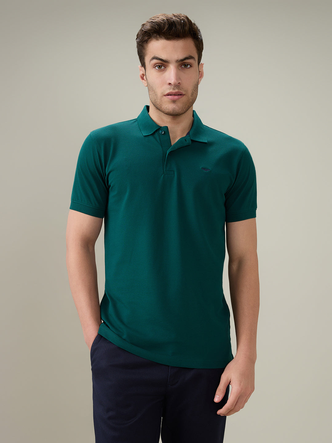 Park Avenue Men Green Solid Slim Fit Cotton Blend Half Sleeve T-Shirt